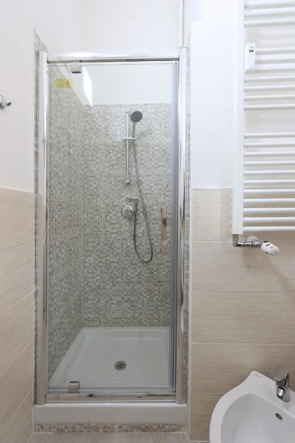 Casajulienne Apartment มิลาน ภายนอก รูปภาพ